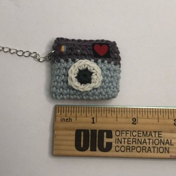 crochet mini instagram icon keychain accessory blue gray 1.5 inches camera - Picture 3 of 5